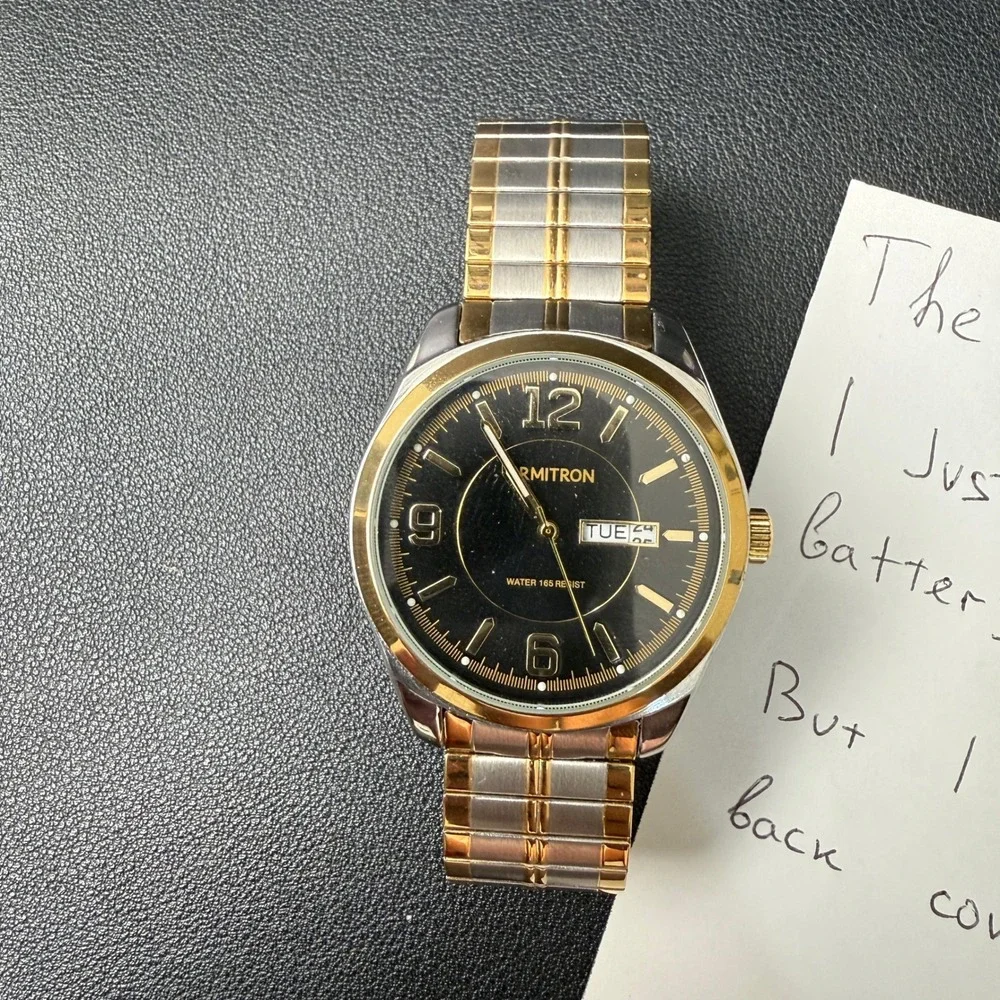 Armitron 20/4591TT Mens Two Tone Day-Date Expansion Band‎ Watch BACK NOT CLOSIN